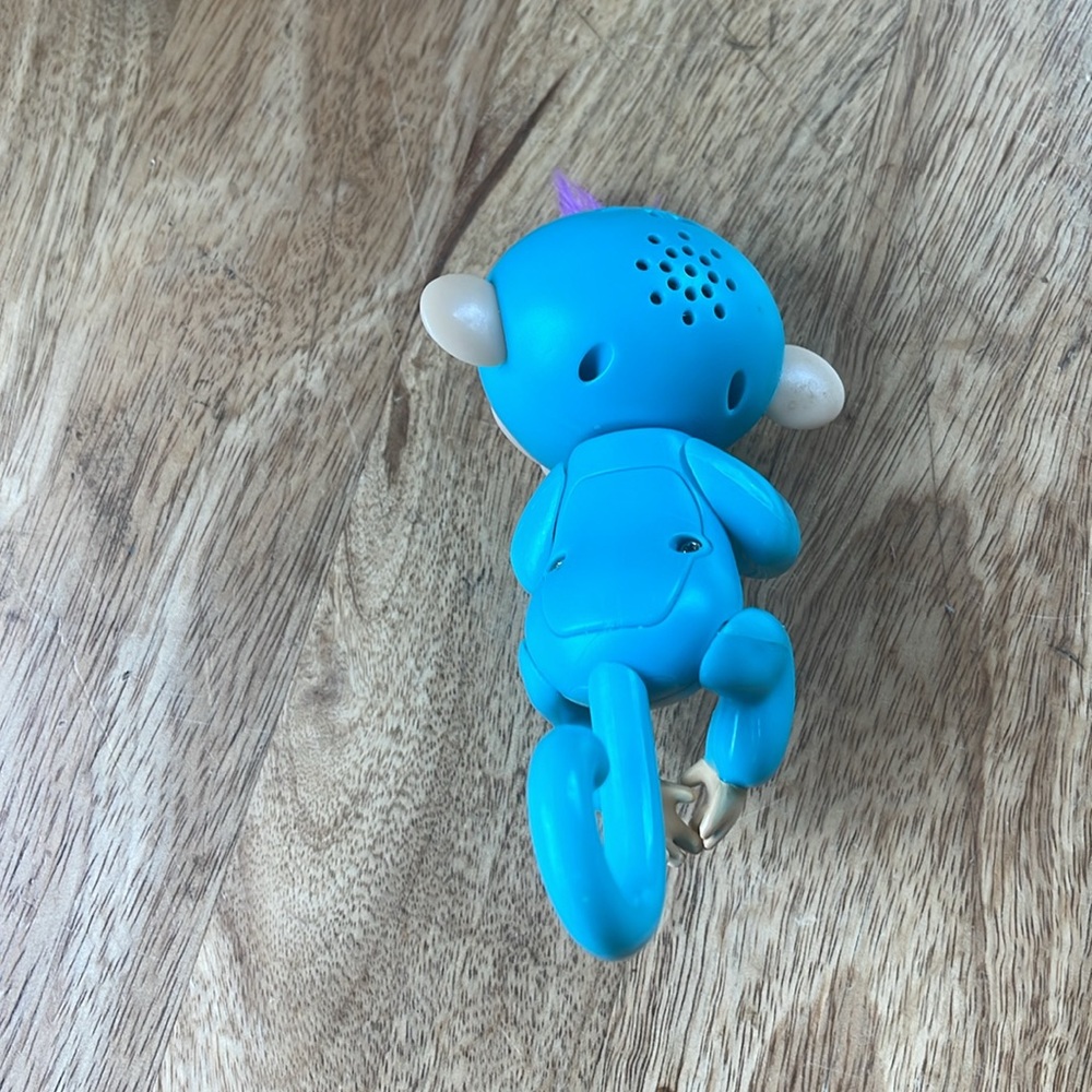 Fingerling - Picture 4 of 5
